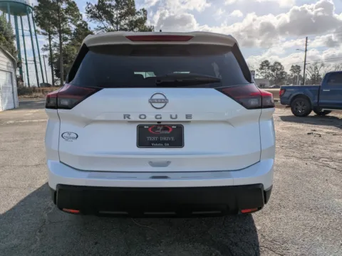 More photos of 2026 Nissan Rogue SV at Woody Folsom Nissan of Vidalia, GA