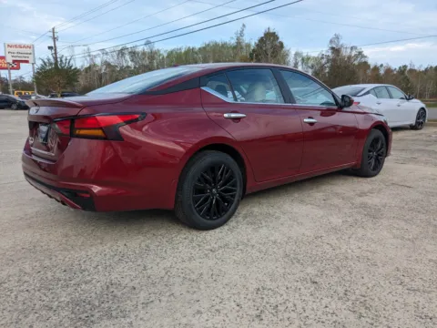 More photos of 2025 Nissan Altima SV at Woody Folsom Nissan of Vidalia, GA