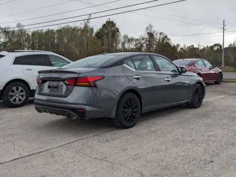 More photos of 2025 Nissan Altima SV at Woody Folsom Nissan of Vidalia, GA