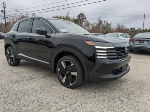 Photos of 2025 Nissan Kicks SR for sale in Vidalia, GA at Woody Folsom Nissan of Vidalia