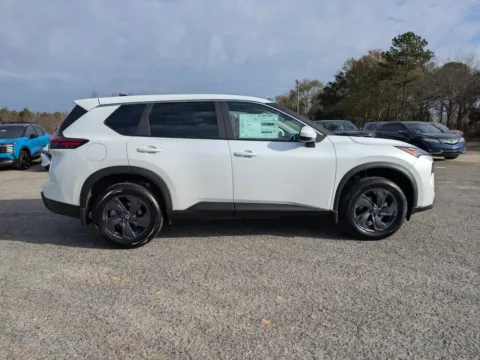 Another view of 2026 Nissan Rogue SV for sale in Vidalia, GA at Woody Folsom Nissan of Vidalia