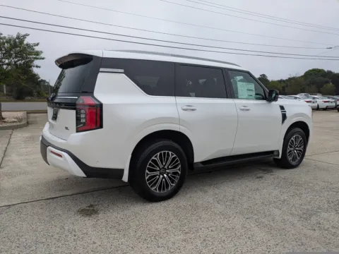 More photos of 2026 Nissan Armada SL at Woody Folsom Nissan of Vidalia, GA