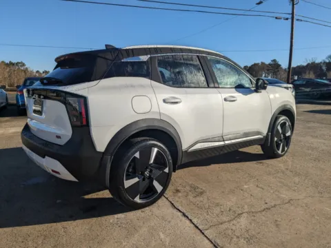 More photos of 2025 Nissan Kicks SR at Woody Folsom Nissan of Vidalia, GA