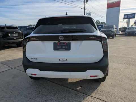 More photos of 2026 Nissan Kicks SV at Woody Folsom Nissan of Vidalia, GA