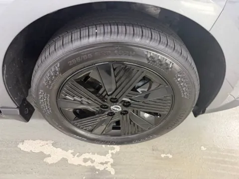 More photos of 2025 Nissan Murano SV at Woody Folsom Nissan of Vidalia, GA