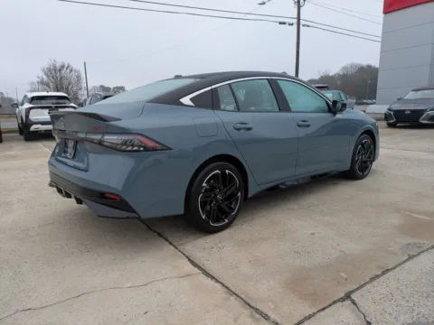 More photos of 2026 Nissan Sentra SR at Woody Folsom Nissan of Vidalia, GA