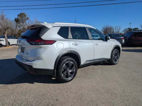 More photos of 2024 Nissan Rogue SV at Woody Folsom Nissan of Vidalia, GA