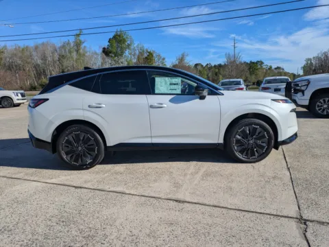 Another view of 2026 Nissan Murano Platinum for sale in Vidalia, GA at Woody Folsom Nissan of Vidalia
