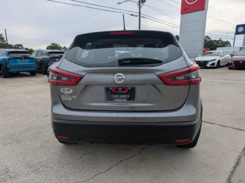 More photos of 2021 Nissan Rogue Sport S at Woody Folsom Nissan of Vidalia, GA