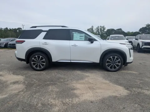 Another view of 2026 Nissan Pathfinder Platinum for sale in Vidalia, GA at Woody Folsom Nissan of Vidalia