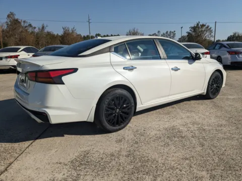 More photos of 2025 Nissan Altima SV at Woody Folsom Nissan of Vidalia, GA
