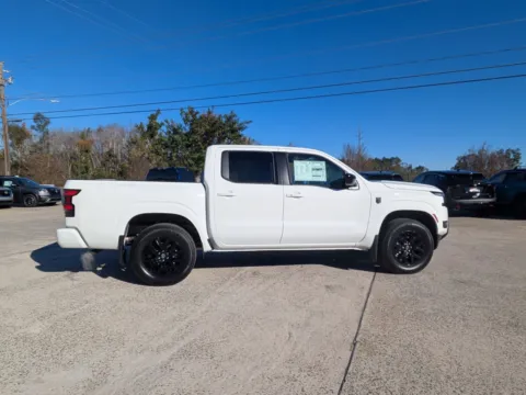 More photos of 2026 Nissan Frontier SV at Woody Folsom Nissan of Vidalia, GA
