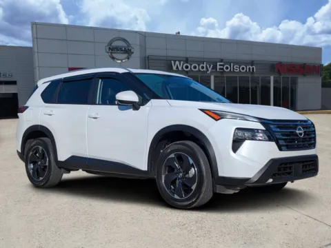 White 2025 Nissan Rogue SV for sale in Vidalia, GA