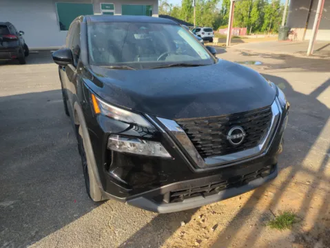 Black 2023 Nissan Rogue SV for sale in Vidalia, GA