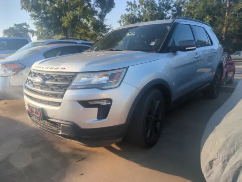 Silver 2018 Ford Explorer XLT for sale in Vidalia, GA