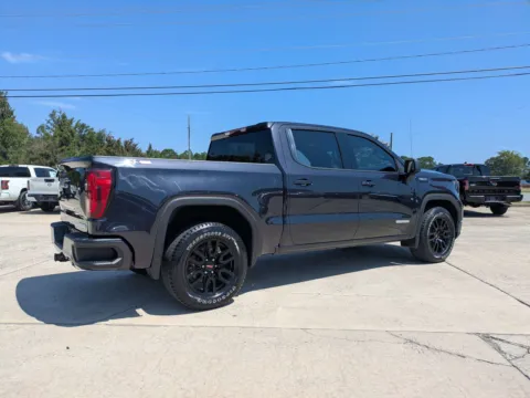 More photos of 2023 GMC Sierra 1500 Elevation at Woody Folsom Nissan of Vidalia, GA