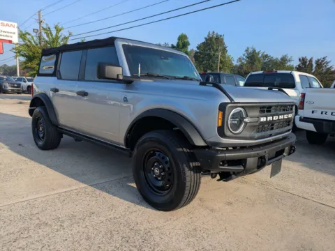 Photos of 2022 Ford Bronco Black Diamond for sale in Vidalia, GA at Woody Folsom Nissan of Vidalia