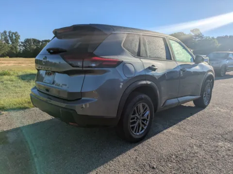 More photos of 2024 Nissan Rogue S at Woody Folsom Nissan of Vidalia, GA