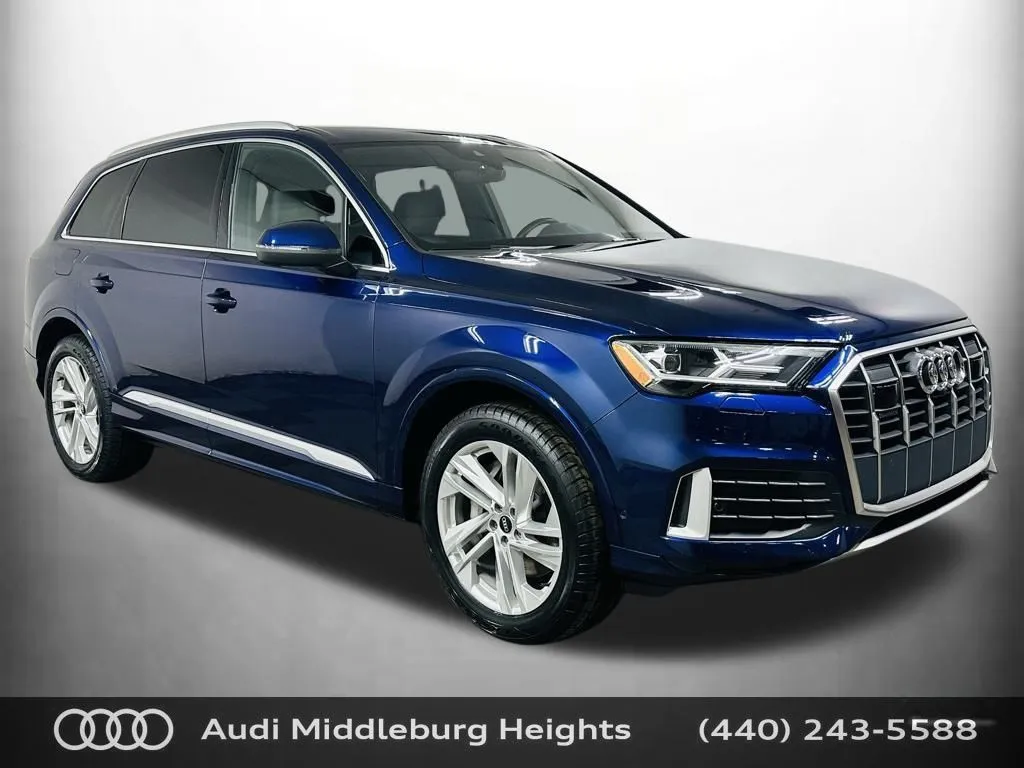 Blue 2021 Audi Q7 45 Premium Plus for sale in Middleburg Heights, OH