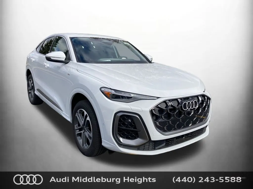 White 2025 Audi Q5 2.0T Premium Plus for sale in Middleburg Heights, OH