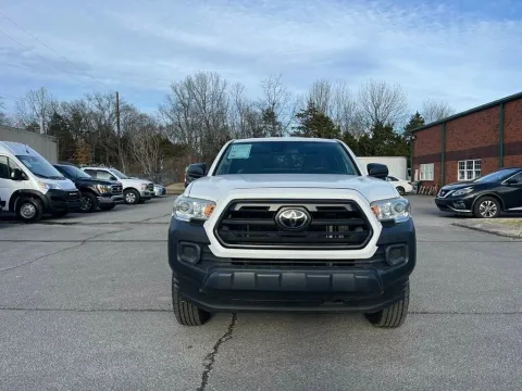 More photos of 2019 TOYOTA TACOMA ACCESS CAB at Angel Motors Inc, TN
