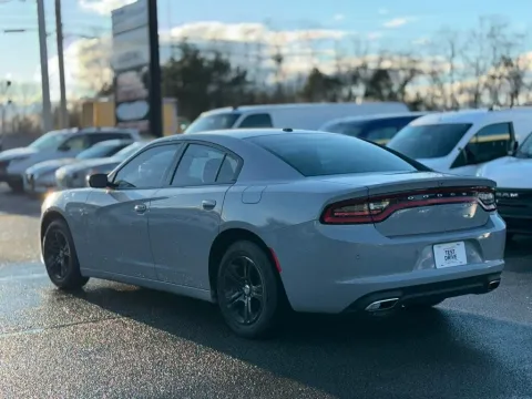 More photos of 2020 DODGE CHARGER SXT at Angel Motors Inc, TN