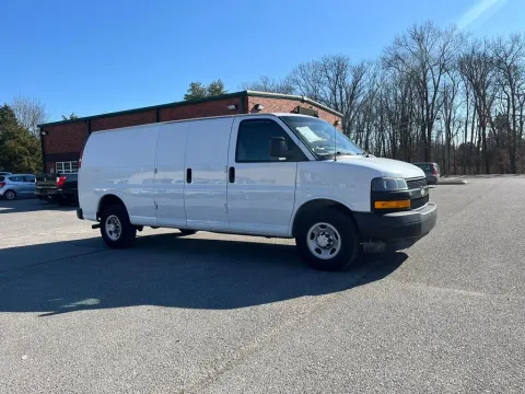 Another view of 2018 CHEVROLET EXPRESS G2500 for sale in Smyrna, TN at Angel Motors Inc