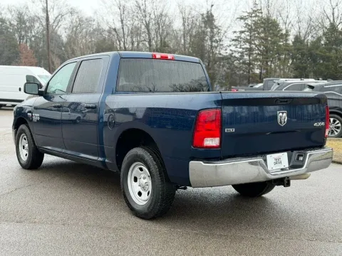 More photos of 2021 RAM 1500 CLASSIC SLT at Angel Motors Inc, TN