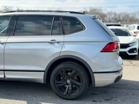 More photos of 2023 VOLKSWAGEN TIGUAN SE R-LINE BLACK at Angel Motors Inc, TN