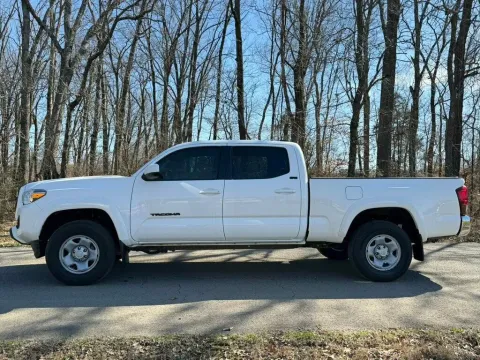 Another view of 2022 TOYOTA TACOMA DOUBLE CAB for sale in Smyrna, TN at Angel Motors Inc
