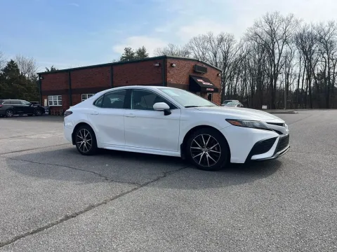 More photos of 2024 TOYOTA CAMRY SE at Angel Motors Inc, TN