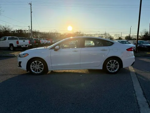 Another view of 2020 FORD FUSION SE for sale in Smyrna, TN at Angel Motors Inc
