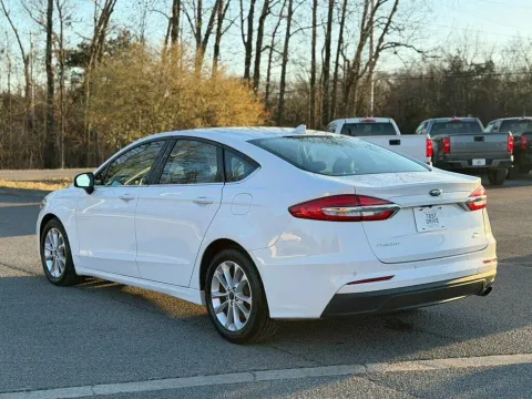 More photos of 2020 FORD FUSION SE at Angel Motors Inc, TN