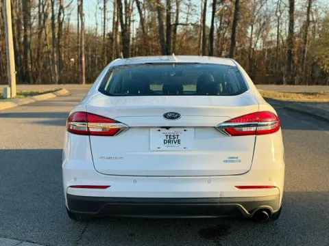 More photos of 2020 FORD FUSION SE at Angel Motors Inc, TN