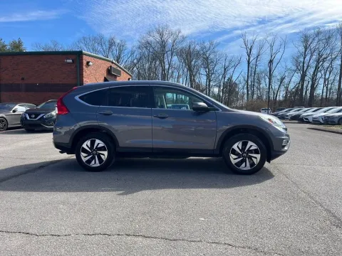 More photos of 2015 HONDA CR-V TOURING at Angel Motors Inc, TN