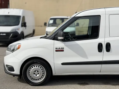 More photos of 2022 RAM PROMASTER CITY TRADESMAN at Angel Motors Inc, TN