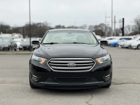 Photos of 2016 FORD TAURUS SEL for sale in Smyrna, TN at Angel Motors Inc