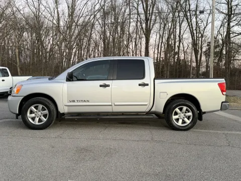 More photos of 2014 NISSAN TITAN SV at Angel Motors Inc, TN