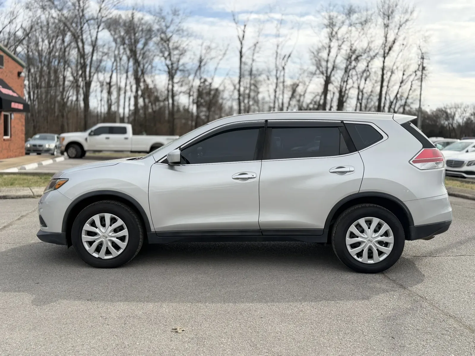 Another view of 2016 Nissan Rogue S for sale in Smyrna, TN at Angel Motors Inc