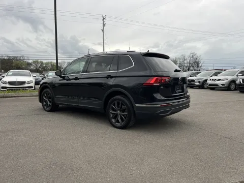 More photos of 2022 Volkswagen Tiguan SE 4Motion at Angel Motors Inc, TN