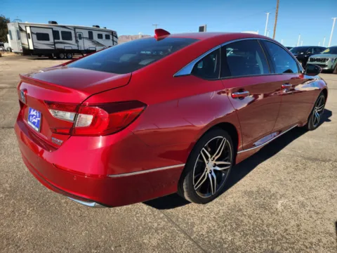More photos of 2022 Honda Accord Hybrid Touring at Martin Swanty's Paradise Auto, AZ