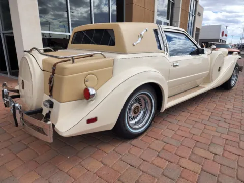 More photos of 1983 Zimmer Golden Spirit at Martin Swanty's Paradise Auto, AZ
