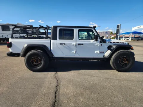 More photos of 2025 Jeep Gladiator Rubicon at Martin Swanty's Paradise Auto, AZ