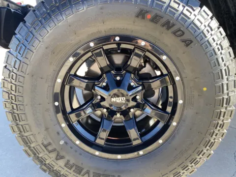 More photos of 2020 Jeep Gladiator Rubicon at Martin Swanty's Paradise Auto, AZ