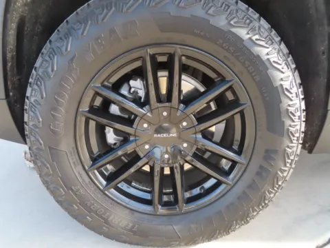 More photos of 2024 Chevrolet Traverse AWD Z71 at Martin Swanty's Paradise Auto, AZ