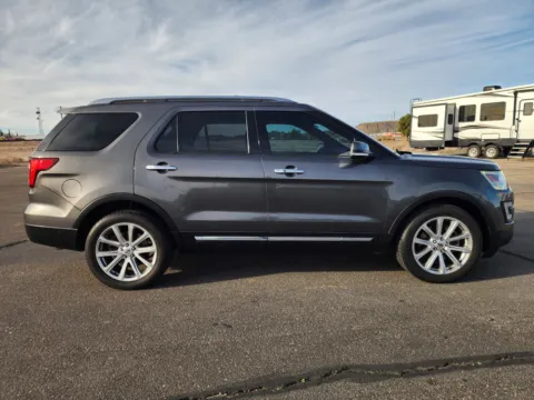 More photos of 2017 Ford Explorer Limited at Martin Swanty's Paradise Auto, AZ