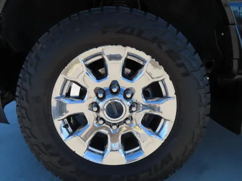 More photos of 2017 Ford Super Duty F-250 SRW Lariat at Martin Swanty's Paradise Auto, AZ