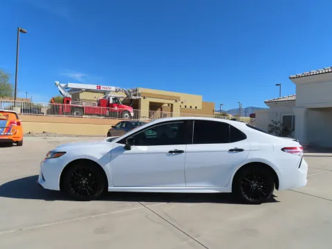 More photos of 2020 Toyota Camry SE at Martin Swanty's Paradise Auto, AZ