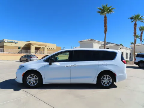 More photos of 2024 Chrysler Pacifica Touring L at Martin Swanty's Paradise Auto, AZ
