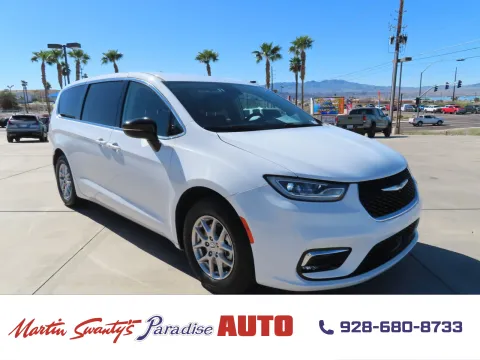 White 2024 Chrysler Pacifica Touring L for sale in Lake Havasu City, AZ